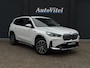BMW X1 xDrive30e X-Line | Widescreen Facelift | Sportleder | Trekhaak | Camera | Comfort Access