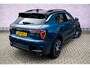 Lynk & Co 01 Plug-in Hybrid | 360 camera | Panoramadak | Adaptive cruise control | Zwarte hemelbekleding | Rolhoes | 20" velgen | Apple Carplay / Android Auto | Navigatie |