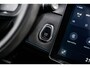 Lynk & Co 01 Plug-in Hybrid | 360 camera | Panoramadak | Adaptive cruise control | Zwarte hemelbekleding | Rolhoes | 20" velgen | Apple Carplay / Android Auto | Navigatie |