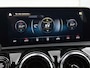Mercedes-Benz A-klasse 180 Business Solution AMG(NL auto, Dealer onderhoud, Navi Groot, StoelV, Camera, Carplay, Lane Assit, Etc)