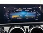 Mercedes-Benz A-klasse 180 Business Solution AMG(NL auto, Dealer onderhoud, Navi Groot, StoelV, Camera, Carplay, Lane Assit, Etc)