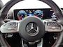 Mercedes-Benz A-klasse 180 Business Solution AMG(NL auto, Dealer onderhoud, Navi Groot, StoelV, Camera, Carplay, Lane Assit, Etc)
