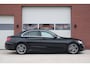 Mercedes-Benz C-klasse 180 AMG-Line Facelift - Panoramadak - Sfeerverlichting - Multibeam LED - Camera - Groot scherm - BTW