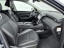 Hyundai Tucson 1.6 T-GDI HEV Premium | All season banden | Parkeersensoren | Lederenbekleding | Metallic lak |