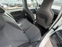 Volkswagen Up! 1.0 Airco / Bluetooth / El. Ramen voor / Digitale radio ontvangst / Navi by app
