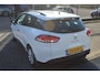 Renault Clio Estate 0.9 TCe Life Airco/Cruise control/Bluetooth/Multifunctioneel stuur/Elektrische ramen