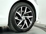 Volvo V60 T4 Momentum Pro | Parkeercamera | Stoel- en Stuurverwarming | Trekhaak