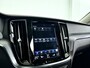 Volvo V60 T4 Momentum Pro | Parkeercamera | Stoel- en Stuurverwarming | Trekhaak