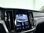 Volvo V60 T4 Momentum Pro | Parkeercamera | Stoel- en Stuurverwarming | Trekhaak