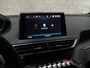 Peugeot 3008 1.2 PureTech GT-Line Automaat (PANORAMADAK, APPLE CARPLAY, 360 CAMERA, LEDER, KEYLESS, GETINT GLAS, ELEK ACHTERKLEP, SFEERVERLICHTING, NIEUWSTAAT)