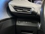Peugeot 3008 1.2 PureTech GT-Line Automaat (PANORAMADAK, APPLE CARPLAY, 360 CAMERA, LEDER, KEYLESS, GETINT GLAS, ELEK ACHTERKLEP, SFEERVERLICHTING, NIEUWSTAAT)