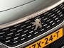Peugeot 3008 1.2 PureTech GT-Line Automaat (PANORAMADAK, APPLE CARPLAY, 360 CAMERA, LEDER, KEYLESS, GETINT GLAS, ELEK ACHTERKLEP, SFEERVERLICHTING, NIEUWSTAAT)