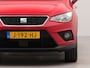 SEAT Arona 1.0 TSI Style Business Intense met trekhaak | Apple Carplay | Navigatie | Trekhaak | Bluetooth | Achteruitrij camera | Parkeersensoren achter | keyless entry/start | Spraakbediening |