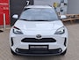 Toyota Yaris Cross 1.5 Hybrid 130 Dynamic COMFORT PACK NIEUW DIRECT LEVERBAAR STOEL- STUUR- EN VOORRUITVERWARMING PDC BLIND SPOT