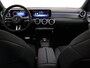 Mercedes-Benz A-klasse 180 Business Solution AMG | Night edition | Panoramadak | Memory stoelen | Head-up display | Stoelverwarming | Dodehoekassistent | AMG Line Plus