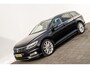 Volkswagen Passat Variant 2.0 BiTDi 4Motion Highline R-Line 240 Pk DSG | Panoramadak | Virtual Cockpit | Ergocomfort | Standkachel | Dynaudio