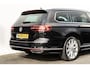 Volkswagen Passat Variant 2.0 BiTDi 4Motion Highline R-Line 240 Pk DSG | Panoramadak | Virtual Cockpit | Ergocomfort | Standkachel | Dynaudio