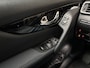 Nissan Qashqai 1.2 Luxury Sport (PANORAMADAK, NAVIGATIE, CLIMATE, GETINT GLAS, 360 CAMERA, SPORTSTOELEN, CRUISE, TREKHAAK, NIEUWE APK, NIEUWSTAAT)
