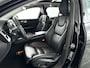 Volvo V60 T8 Twin Engine AWD Inscription | Panoramadak | Park-Assist | Harman Kardon | Stoel- en Stuurverwarming | Trekhaak