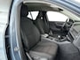 Volvo XC40 T2 Momentum Core | Parkeercamera | Stoel- en Stuurverwarming | Cruise control