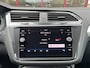 Volkswagen Tiguan 1.4 TSI Comfortline Business | ACC | PDC | Stoelverw./massage | Navi | Elektr. klep |