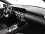 Mercedes-Benz A-klasse 180 AMG Line / Panoramadak/ Sfeerverlichting