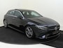 Mercedes-Benz A-klasse 180 AMG Line / Panoramadak/ Sfeerverlichting