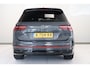 Volkswagen Tiguan 1.5 TSI R-Line Business+ | Harman Kardon | MATRIX LED | Trekhaak | 20"Lichtmetaal | Camera |