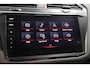 Volkswagen Tiguan 1.5 TSI R-Line Business+ | Harman Kardon | MATRIX LED | Trekhaak | 20"Lichtmetaal | Camera |