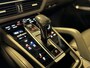 Porsche Cayenne 4.0 Turbo / Softclose / Nightvision / Matrix / Sport Chrono / Stoelventilatie / Trekhaak