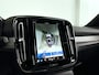 Volvo XC40 Recharge P8 AWD R-Design | SOH 91% | Panoramadak | 360° camera | Harman Kardon | Stoel- en Stuurverwarming | Trekhaak