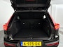 Volvo XC40 Recharge P8 AWD R-Design | SOH 91% | Panoramadak | 360° camera | Harman Kardon | Stoel- en Stuurverwarming | Trekhaak