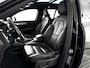 Volvo XC40 Recharge P8 AWD R-Design | SOH 91% | Panoramadak | 360° camera | Harman Kardon | Stoel- en Stuurverwarming | Trekhaak