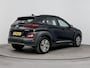 Hyundai Kona Electric EV Comfort 64 kWh | Soh 95.5% | Warmtepomp! | Camera | Adaptive Cruise | Clima | Android auto & Apple Carplay |