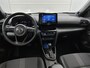 Toyota Yaris Cross 1.5 Hybrid Adventure | Panoramadak | Stoelverwarming | Dealeronderhouden | Head up Display | Blindspot | Onderweg-naar-dealer