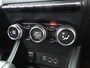 Renault Captur 1.3 TCe 140 Intens AUTOMAAT 61.000km | Keyless | Navi | CarPlay | ECC | LED kopl | 17” allseason | DAB | Cruise con