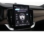 Volvo XC90 T8 Plug-in hybrid Ultra Bright | Bowers&Wilkins | Luchtvering | Massage | 22 Inch | Trekhaak | Head-Up