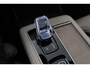 Volvo XC90 T8 Plug-in hybrid Ultra Bright | Bowers&Wilkins | Luchtvering | Massage | 22 Inch | Trekhaak | Head-Up