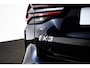 BMW iX3 Executive 80 kWh Driving Assistant Professional - Comfort Access - Elektrisch verwarmde voorstoelen - Sportstoelen - Parking Pack - Automatisch dimmende binnenspiegel - Adaptief onderstel -