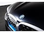 BMW iX3 Executive 80 kWh Driving Assistant Professional - Comfort Access - Elektrisch verwarmde voorstoelen - Sportstoelen - Parking Pack - Automatisch dimmende binnenspiegel - Adaptief onderstel -