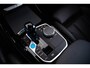 BMW iX3 Executive 80 kWh Driving Assistant Professional - Comfort Access - Elektrisch verwarmde voorstoelen - Sportstoelen - Parking Pack - Automatisch dimmende binnenspiegel - Adaptief onderstel -