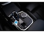 BMW iX3 Executive 80 kWh Driving Assistant Professional - Comfort Access - Elektrisch verwarmde voorstoelen - Sportstoelen - Parking Pack - Automatisch dimmende binnenspiegel - Adaptief onderstel -