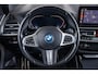 BMW iX3 Executive 80 kWh Driving Assistant Professional - Comfort Access - Elektrisch verwarmde voorstoelen - Sportstoelen - Parking Pack - Automatisch dimmende binnenspiegel - Adaptief onderstel -
