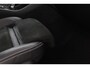 Volvo XC40 T3 R-Design | Panoramadak | ACC | BLIS | Camera | Trekhaak | Stoelverwarming