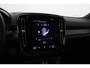 Volvo XC40 T3 R-Design | Panoramadak | ACC | BLIS | Camera | Trekhaak | Stoelverwarming