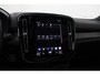 Volvo XC40 T3 R-Design | Panoramadak | ACC | BLIS | Camera | Trekhaak | Stoelverwarming
