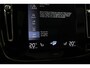 Volvo XC40 T3 R-Design | Panoramadak | ACC | BLIS | Camera | Trekhaak | Stoelverwarming