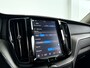 Volvo XC60 T8 Plug-in hybrid AWD Ultra Dark | SOH 98% | Panoramadak | 360° camera | Harman Kardon | Luchtvering | Stoel- en Stuurverwarming | Trekhaak