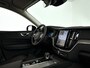 Volvo XC60 T8 Plug-in hybrid AWD Ultra Dark | SOH 98% | Panoramadak | 360° camera | Harman Kardon | Luchtvering | Stoel- en Stuurverwarming | Trekhaak