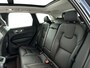 Volvo XC60 T8 Plug-in hybrid AWD Ultra Dark | SOH 98% | Panoramadak | 360° camera | Harman Kardon | Luchtvering | Stoel- en Stuurverwarming | Trekhaak